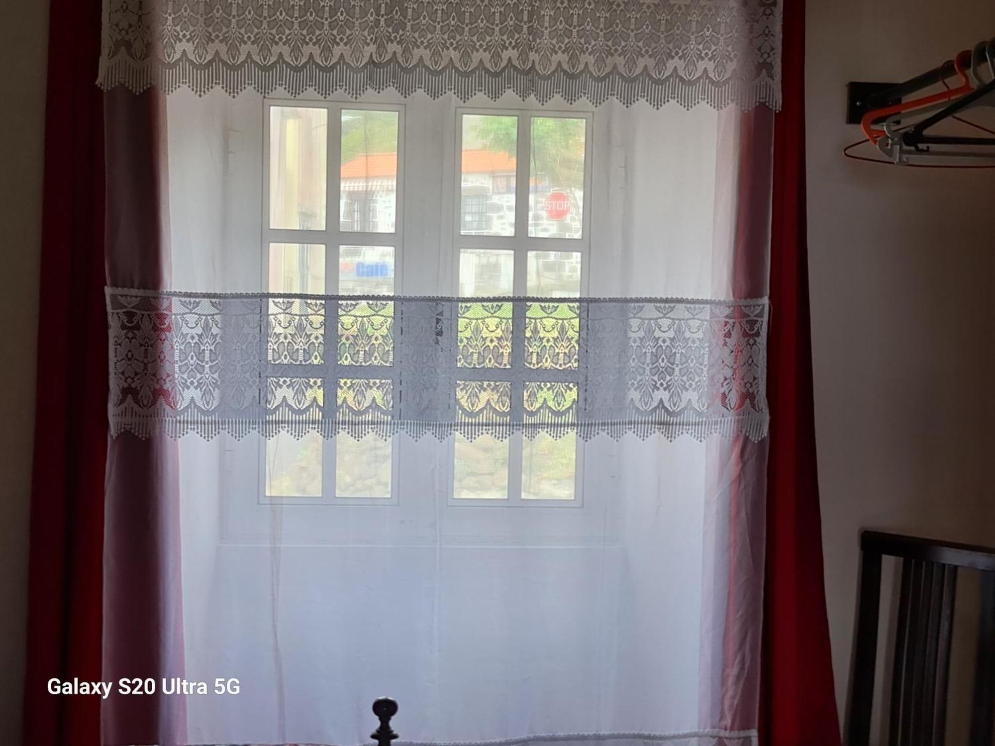 Ap Luso Brasileiro Hotell Lajes das Flores Exteriör bild